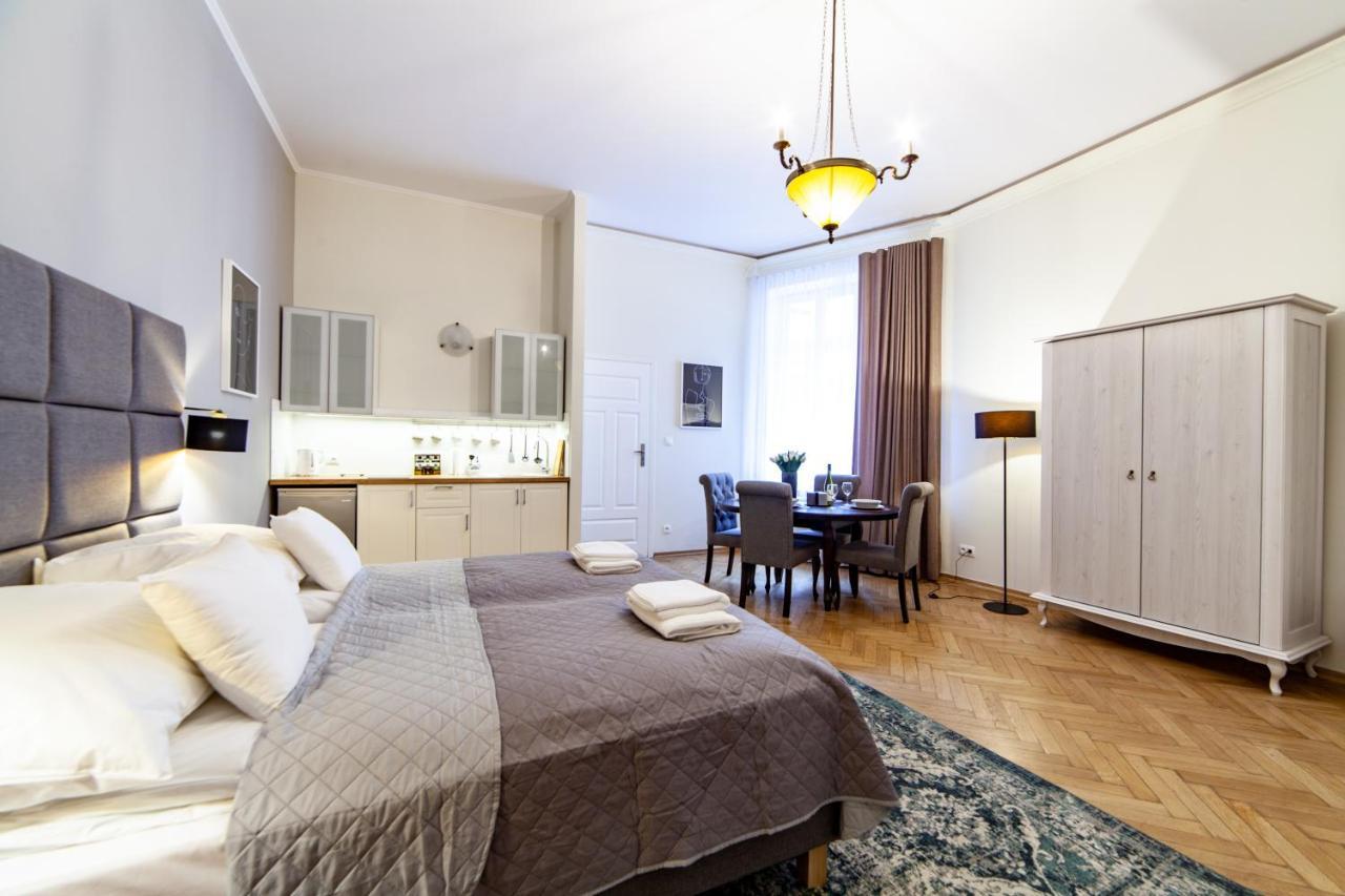 Milu Apartments Kurkowa Krakow Bagian luar foto